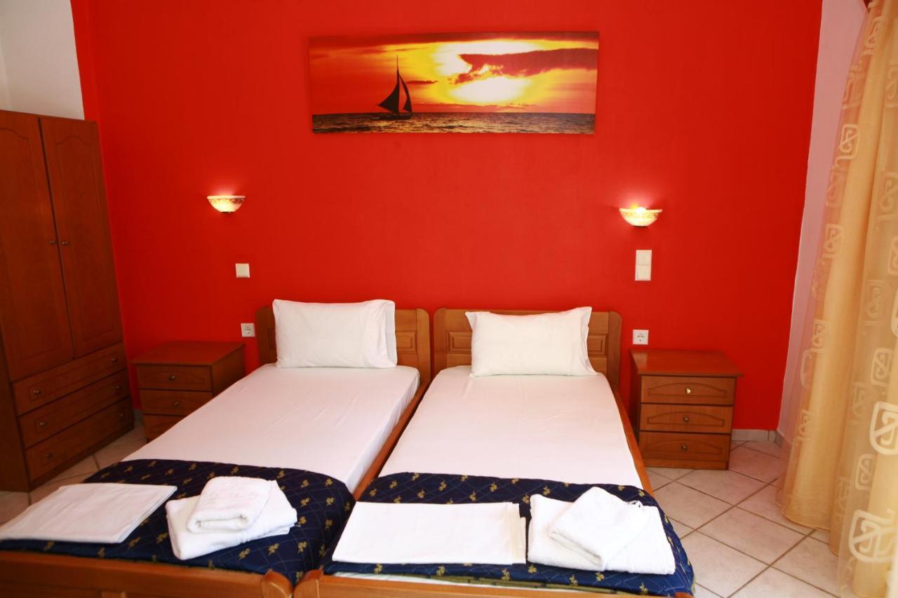 Poseidon Hotel Ammoudia Extérieur photo