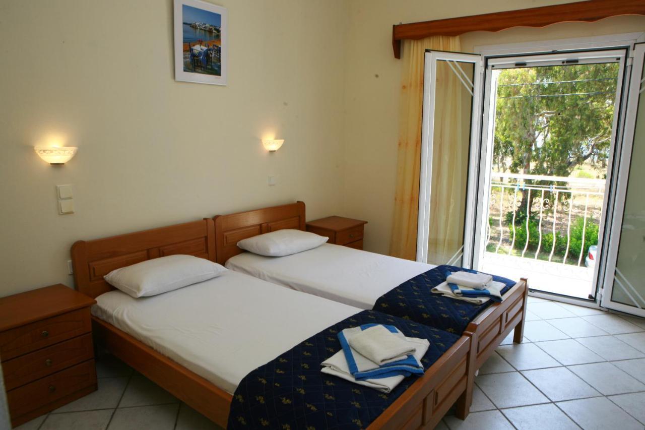 Poseidon Hotel Ammoudia Extérieur photo