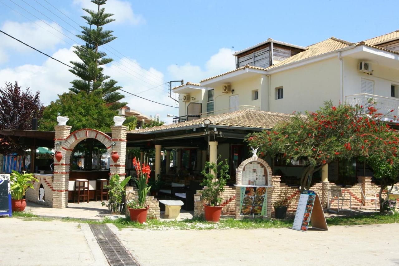 Poseidon Hotel Ammoudia Extérieur photo